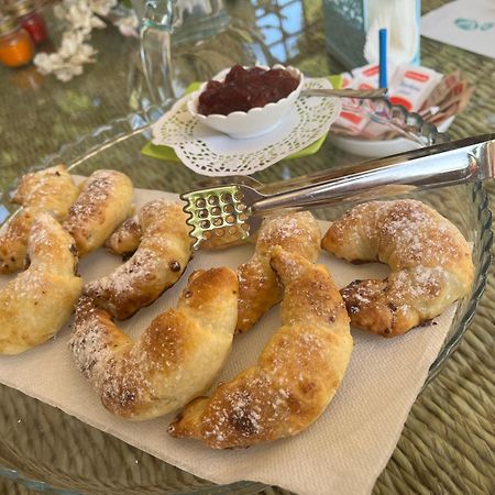 סנטה דומניקה B&B Villa Regina מראה חיצוני תמונה