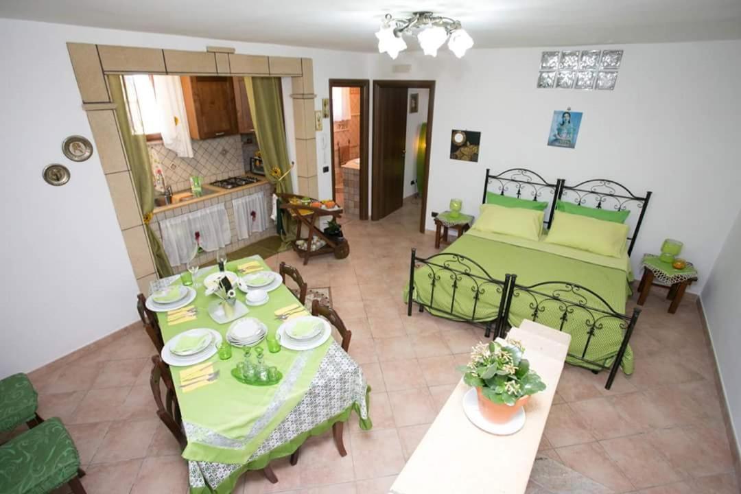 סנטה דומניקה B&B Villa Regina מראה חיצוני תמונה