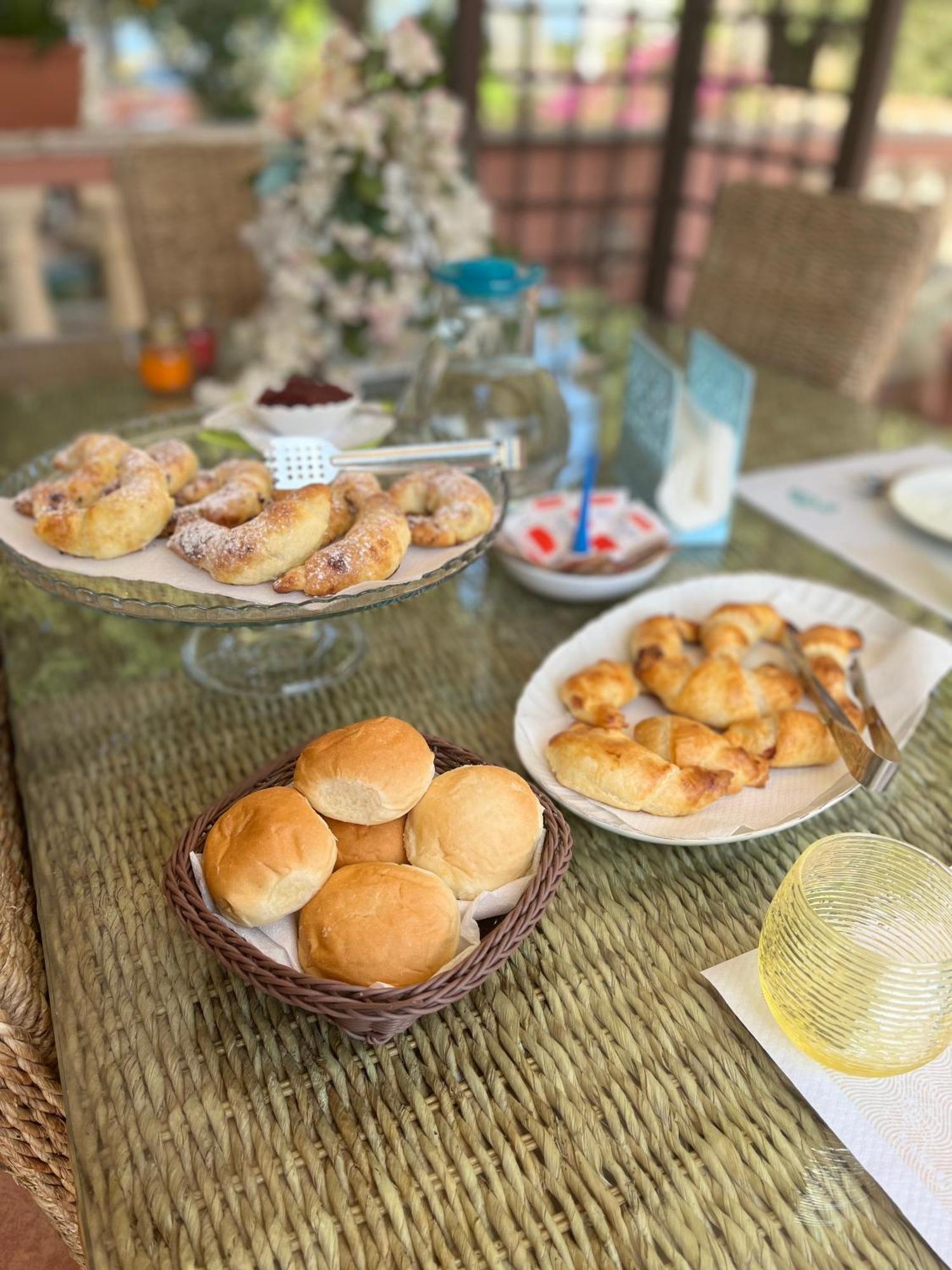 סנטה דומניקה B&B Villa Regina מראה חיצוני תמונה